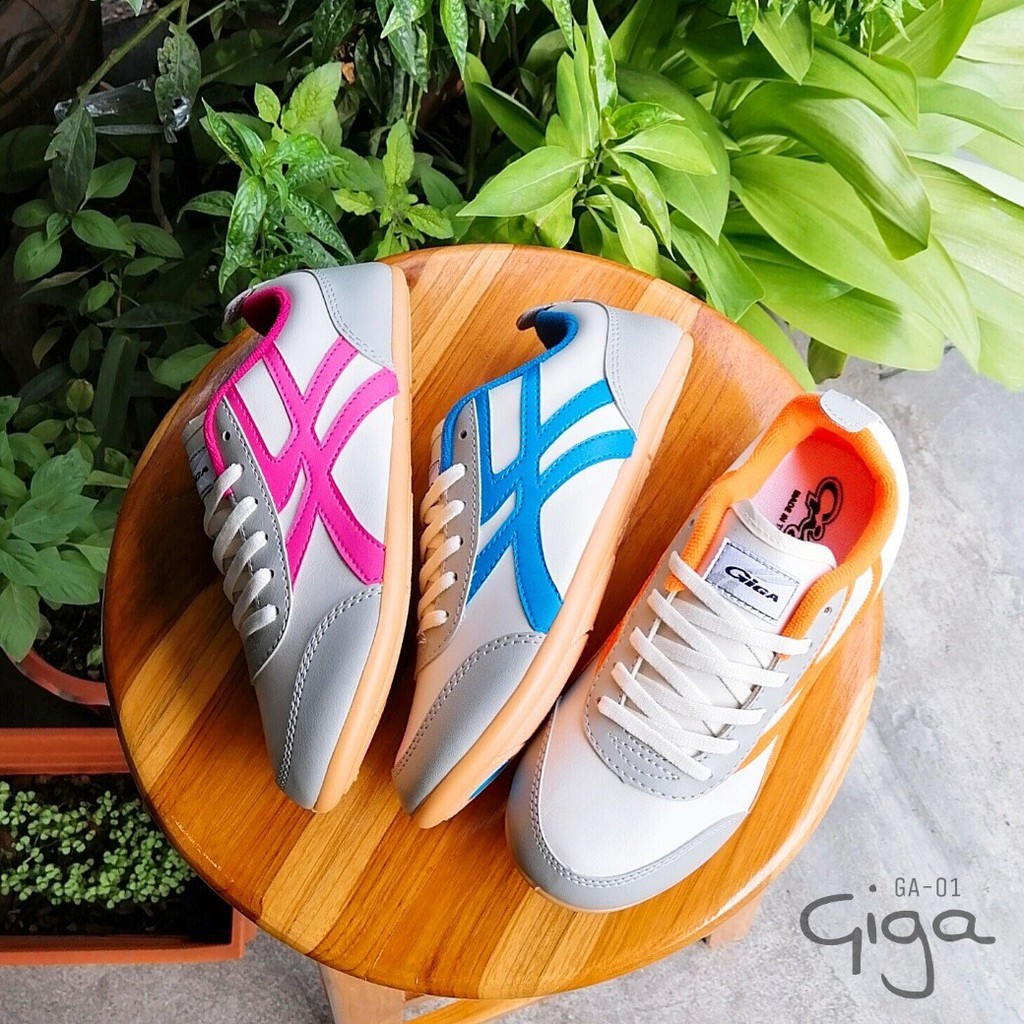GIGA รองเท้าผ้าใบผูกเชือก รุ่น GA-01