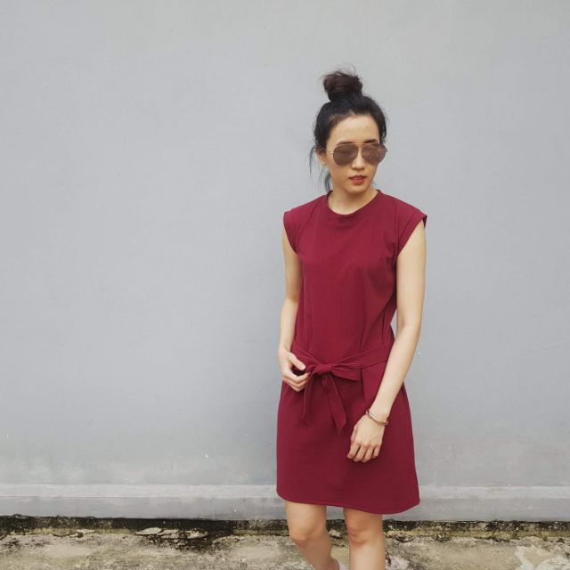 เดรสผ้าร่อง ร้าน wara closet มือ✌