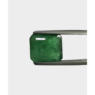 7.40cts พลอยมรกตแท้ นำมาจากบราซิล. มีใบรับรองจากร้าน. Natural Brazilian Emerald-The New Sensation. Certificate given.