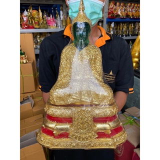 พระแก้วมรกต 9 นิ้ว หน้าหนาว องค์ใหญ่