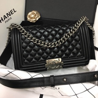 กระเป๋าChanel boy อะไหล่เงิน+ทอง เกรดHiend งาน1:1 ปั้มทุกจุด เอกสารครบ