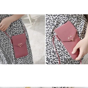 กระเป๋าสะพายข้าง เล่นโทรศัพท์ในกระเป๋าได้ มี 2 ช่อง งานรูปหัวใจ สินค้าพร้อมส่ง จากประเทศไทย - รูปที่ 7