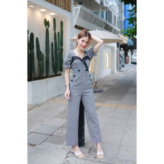 NANNAPAT Jumpsuit เก๋ไก๋ คลาสสิค ดูดี ผ้าทอลายสก็อตหนานุ่มใส่สบาย มีซับในอย่างดี งานซิปหลัง มีฟองน้ำอกด้วยนะคะ