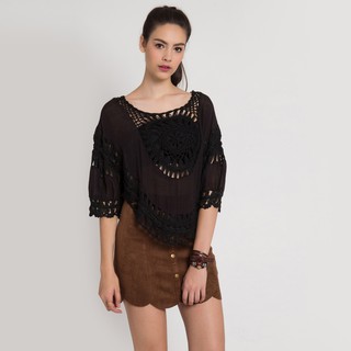 เสื้อเบลาส์ Circular Crochet Bat Sleeves