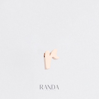 Randa เพิ่มจี้อักษรตัวเขียนสีพิ้งโกลจากสร้อยตัวอักษรตัวละ 50 บาท