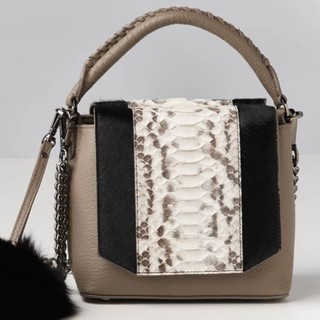 Xotique Doubleflap Bag taupe with removable strap