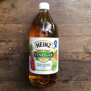 น้ำส้มสายชูแอปเปิ้ล Heinz Apple Cider Vinegar  ขวดใหญ่ 946 มล. สุดคุ้ม