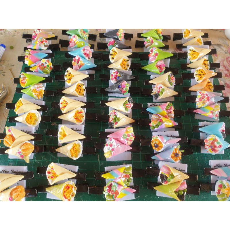 กิ๊บติดผมงานฝีมือ จากเพจดินปั้น จิ๋ว