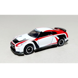 Unbox Tomica Nissan GT-R Hyper Rescue Scale 1/62 White/Red color ความยาวรถ 7.5 x กว้าง 3.0 x สูง 2.2 ซม (cm) ไม่มีกล่อง