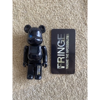 fringe bearbrick 100% สภาพดี ไม่มีตำหนิ