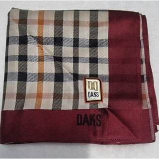 ผ้าเช็ดหน้าแบรนด์DAKS