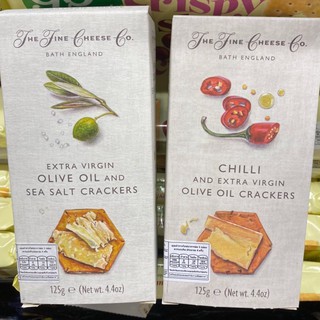 ขนมปังพ้ฟอบ/แครกเกอร์อบกรอบ CHILLI AND EXTRA VIRGIN OLIVE OILและEXTRA VIRGIN OLIVE OIL&amp;SEA SALT CRACKERSแสนอร่อยจาก M&amp;S