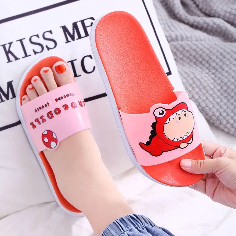 รองเท้าแตะผู้หญิง จระเข้ รองเท้าแตะยางพื้นนุ่มใส่สบาย （แนะนำให้ซื้อเพิ่ม1เบอร์) - รูปที่ 5