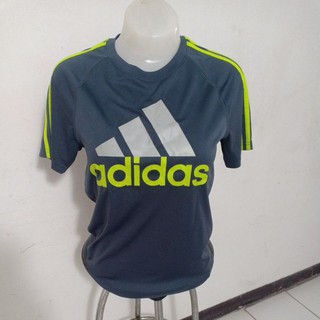 เสื้อยืดกีฬา adidas Size L(wonems) มือ2