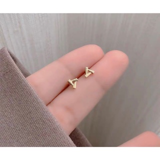 ต่างหูเงินS925 ต่างหูสามเหลี่ยมสีทอง ต่างหูมินิมอลไสต์ ใส่ได้ทุกโอกาส ต่างหูเงิน