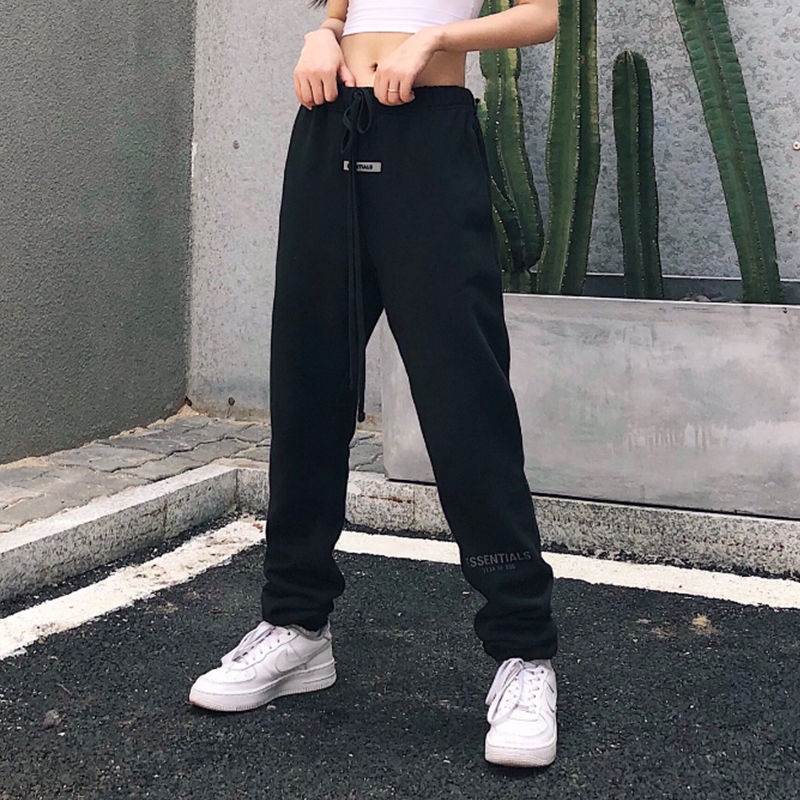 ○FEAR OF GOD ผู้ชายและผู้หญิง double-line ESSENTIALS กางเกงขายาวผ้าฝ้าย FOG high street beam เท้ากาง
