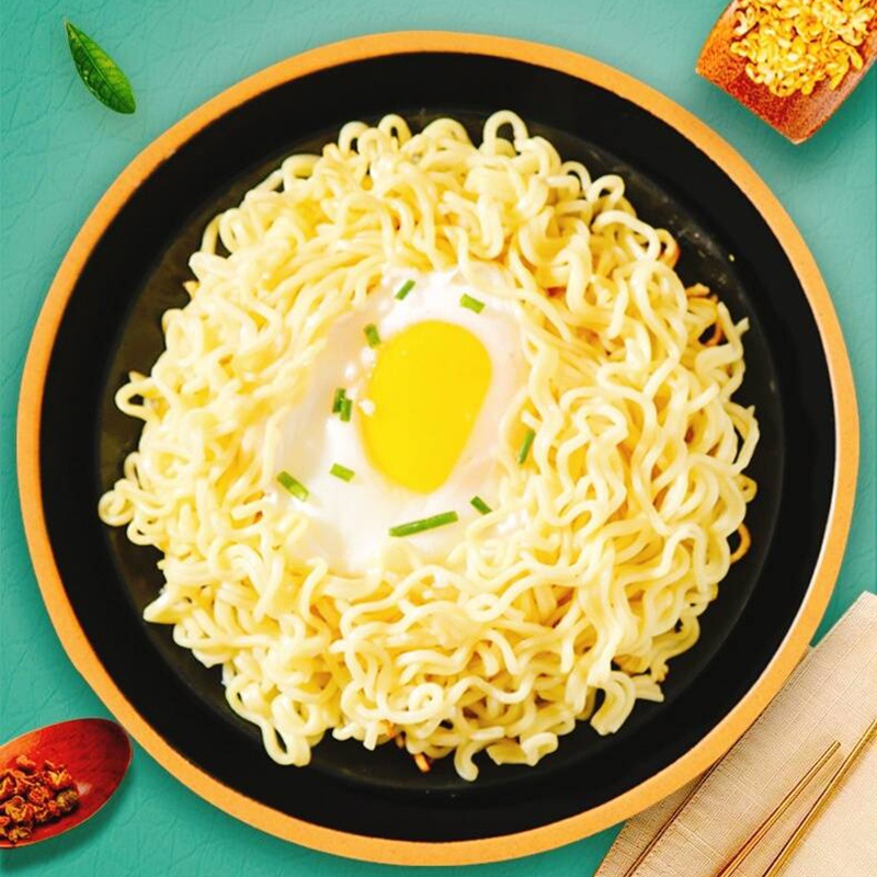 เส้นบะหมี่ไข่อบแห้ง ขนาด 45 กรัม จำนวน 12 ก้อน บะหมี่กึ่งสำเร็จรูป