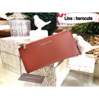 CHARLES &amp; KEITH  ZIPS WALLET ของแท้ ราคาถูก