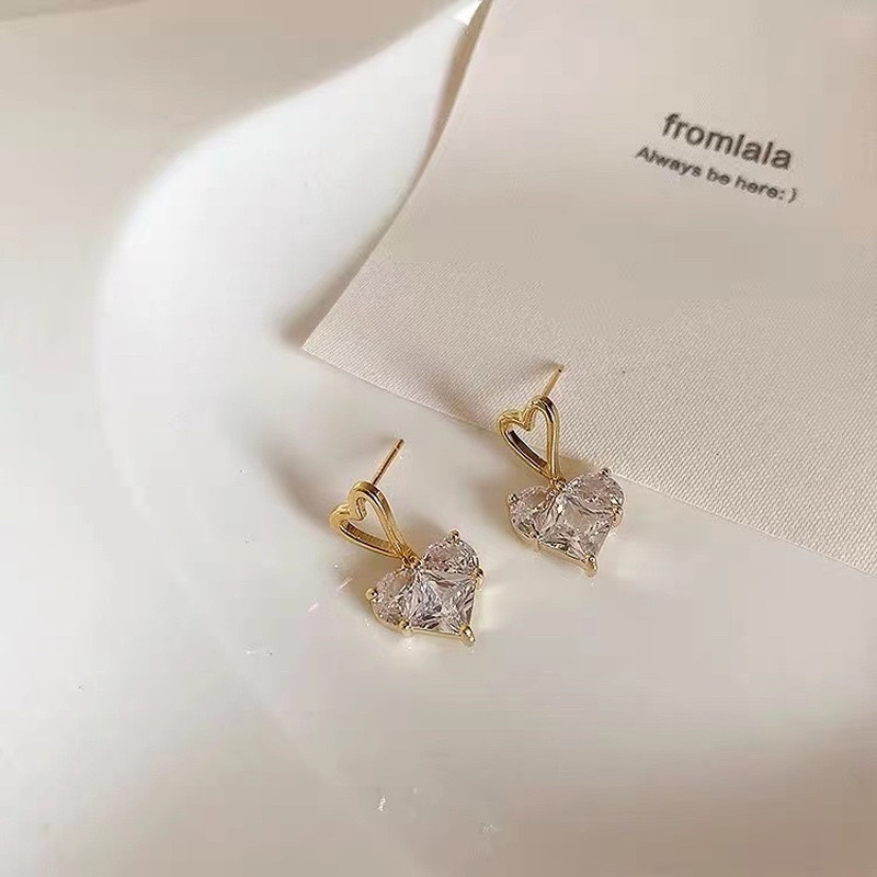 cystal heart - morning.earrings
