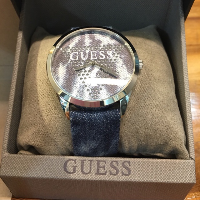 นาฬิกา Guess ผู้หญิง