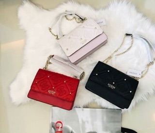 🌟 GUESS JEANA CONVERTIBLE CROSSBODY 🌟กระเป๋าสะพายรุ่นใหม่จาก Guess factory สีดำ