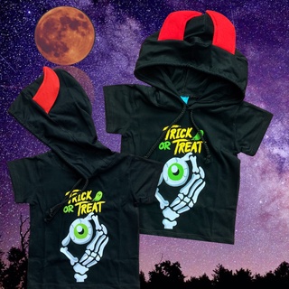 New in!!!! Trick or treat hoodie เสื้อยืดแขนสั้นพร้อมฮู้ดมีเขาสีแดง ดูเป็นปีศาจตัวจิ๋ว ใส่เท่มาก … ถ่ายรูปสวย