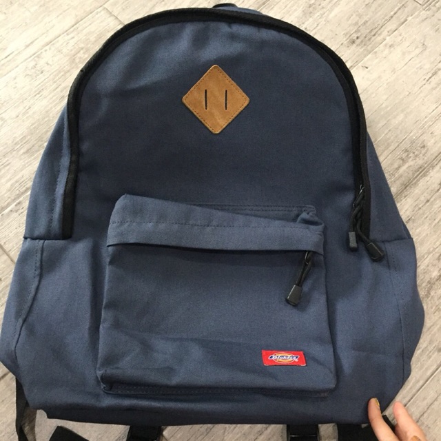 กระเป๋าเป้ Dickies แท้ มือสอง สภาพใหม่ ใช้งานน้อย
