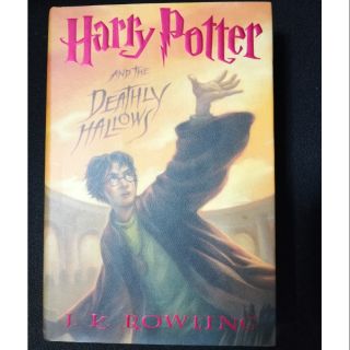 หนังสือแฮร์รี่พอตเตอร์ มือหนึ่ง พิมพ์ 1 เนื้อหาภาษาภาษาอังกฤษ ปกแข็ง harry potter and the deathly hallows