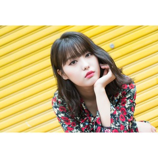 โปสเตอร์ Ahin อาอิน MOMOLAND โมโมแลนด์ Poster Korean Girl Group เกิร์ล กรุ๊ป เกาหลี K-pop kpop รูปภาพ Music ของขวัญ