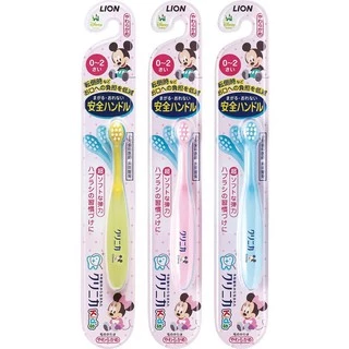 Lion แปรงสีฟันเด็ก หัวแปรง งอได้ ลายมิกกี้เม้าส์ สำหรับเด็ก อายุ 0-2 และ 3-5 ขวบ Lion Kid's Toothbrush ของแท้จากญี่ปุ่น