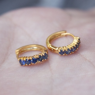 ต่างหูพลอยไพลินบางกะจะจันทบุรี(BLUE SAPPHIRE) เรือนเงินแท้92.5%ชุบทอง พลอยสีน้ำเงินกำมะหยี่เนื้อใส จากประเทศไทย