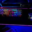 reviewแผ่นรองเมาส์ RGB แผ่นรองเมาส์ขนาดใหญ่ แผ่นรองเมาส์มีไฟ แผ่นรองเมาส์เกมมิ่ง 80x30 mouse pad gaming comment 1