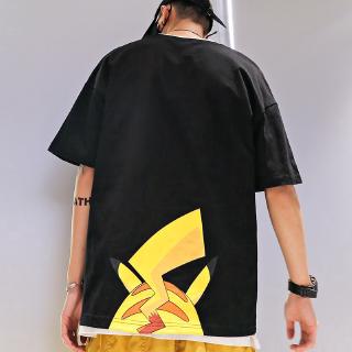 Pikachu ผ้านิ่มใส่สบาย เสื้อยืด แขนสั้น คอกลม แฟชั่น Oversize เสื้อยืดผู้ชาย Unisex (สีดำ สีขาว)