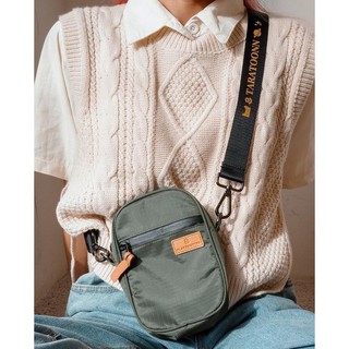 Crossbody Bag กระเป๋าสะพายรุ่น Boise ใบเล็ก มีสายสะพายให้เลือกถึง 5 สี และแถมฟรี! สกรีนข้อความลงบนสายสะพาย