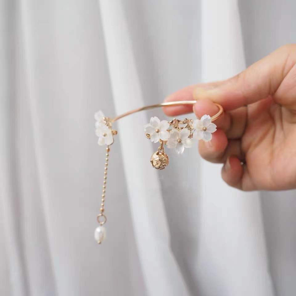 สร้อยข้อมือ แบบเปิด ประดับมุก ลายดอกไม้ แฟชั่นฮั่นฝู สไตล์เจ้าหญิง แฟชั่นคลาสสิก