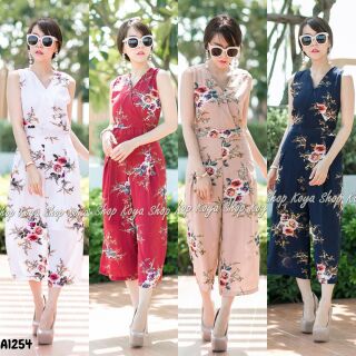 Kloset Floral Jumpsuit จั๊มอกไขว้หน้าแขนกุด มีกระเป๋าเจาะ 2 ข้าง