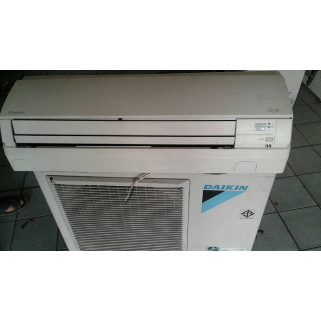 แอร์มือสองไดกิ้น Daikin 12000BTU