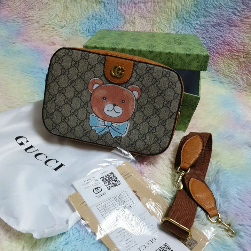 กระเป๋าสะพาย Gucci x Kai หมีน่ารัก