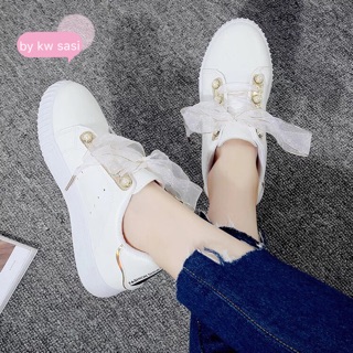 รองเท้าผ้าใบ พร้อมส่ง