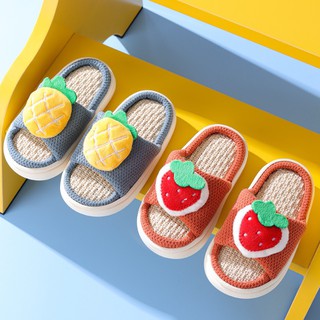 Slipper รองเท้าแตะใส่ในบ้านน  รองเท้าเด็ก (หนา 3cm) ลายผลไม้หน้ารัก🍍🍓