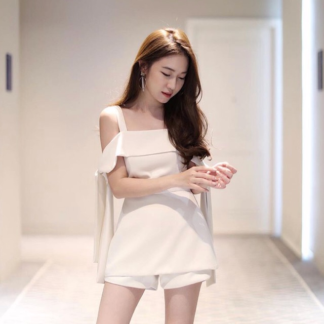 Playsuit จากร้าน stilistashop  ของใหม่ ไม่เคยใส่