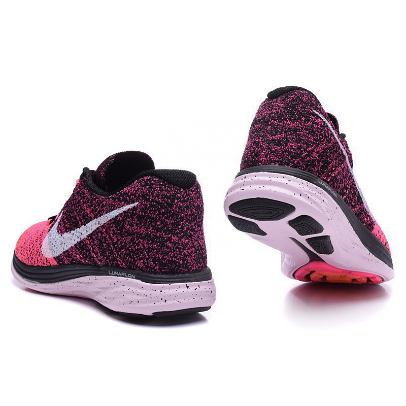 Nike flyknit outlet lunar 1 ราคา