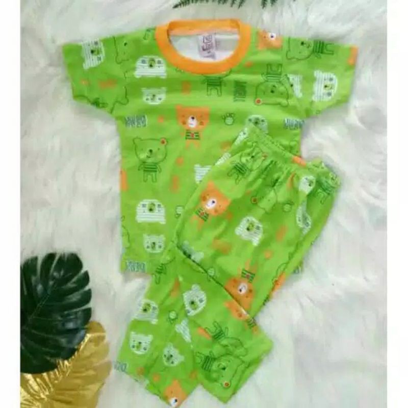 Qkids ชุดนอน Size M (4-6 ปี) วัสดุ aruchi กํามะหยี่ libby
