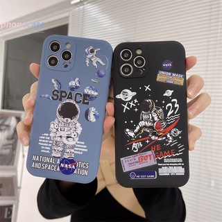 เคสไอโฟน Compatible For IPhone 13 Mini PRO MAX 12 Pro Max Mini 11 PRO MAX 6 7 6S 8 Plus X XR XSMAX Se 2020 6SPlus 7Plus 6Plus 8Plus XS Little Astronaut Silicone Anti-drop Phone Case