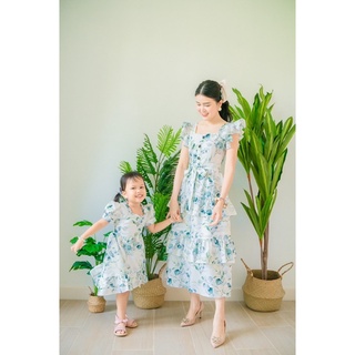 รุ่น Aubrey Midi Dress