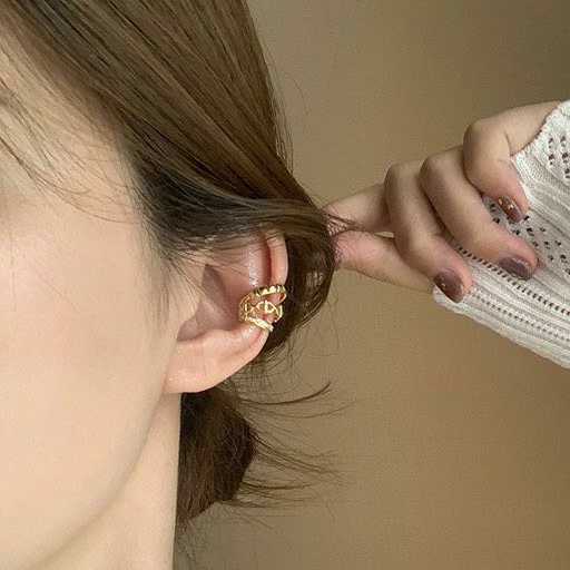 พร้อมส่ง💎ต่างหูเกี่ยว รุ่น E02