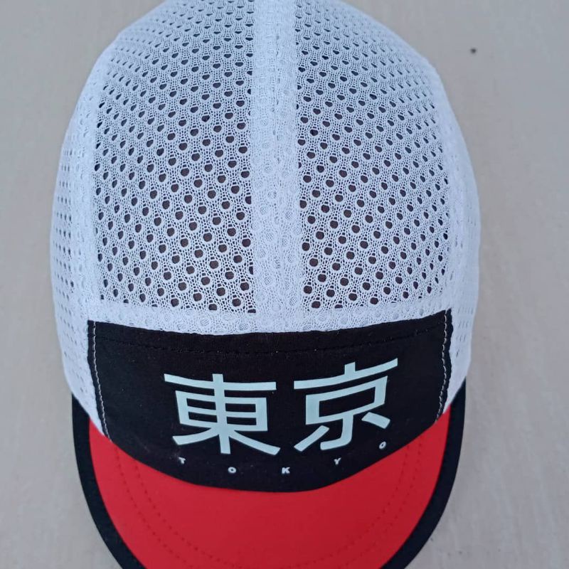 Hitam MERAH หมวกปั่นจักรยาน tokyo Bike Hat สีดํา หวีแดง