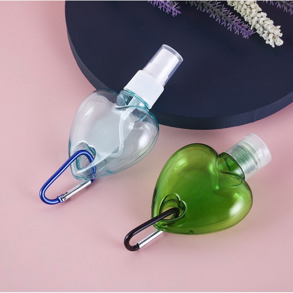🇹🇭ขายส่ง 50 ขวด🇹🇭 ขวดเปล่า หัวสเปรย์ รูปทรงหัวใจ ขนาด 50 ml. พกพาสะดวก แถมฟรี ตะขออลูมิเนียม 🚚พร้อมส่งคะ🚚