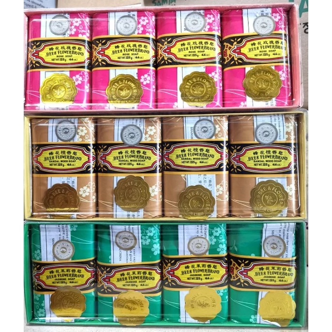 ถูก‼️สบู่แก่นจันทร์ แท้ ยกแพค 4 ก้อน ก้อน125กรัม Bee & Flower Sandal Wood Soap ช่วยฟื้นบำรุงผิวให้เนียนนุ่ม หอม