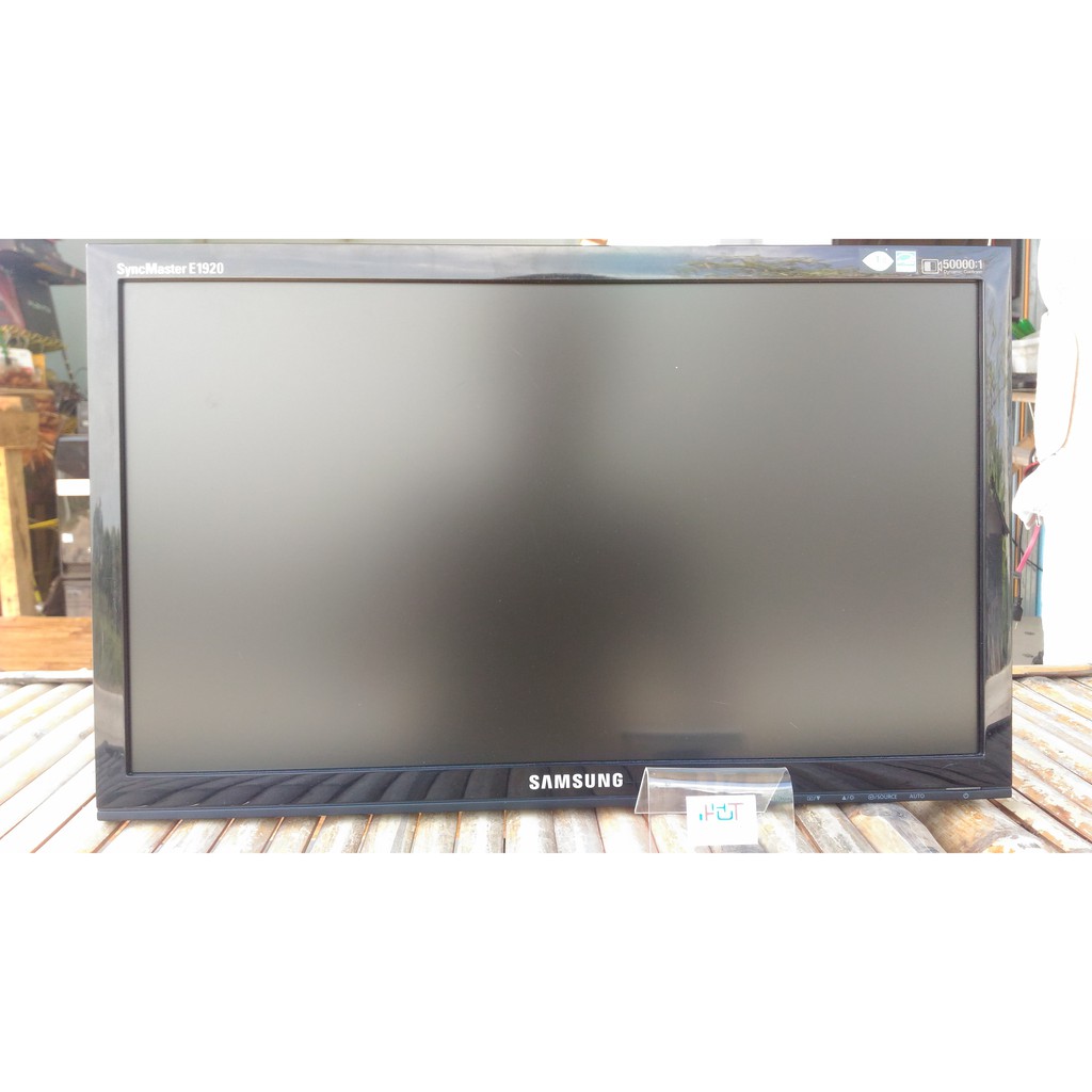 MONITOR SAMSUNG LCD 19 - gustzilla - ThaiPick